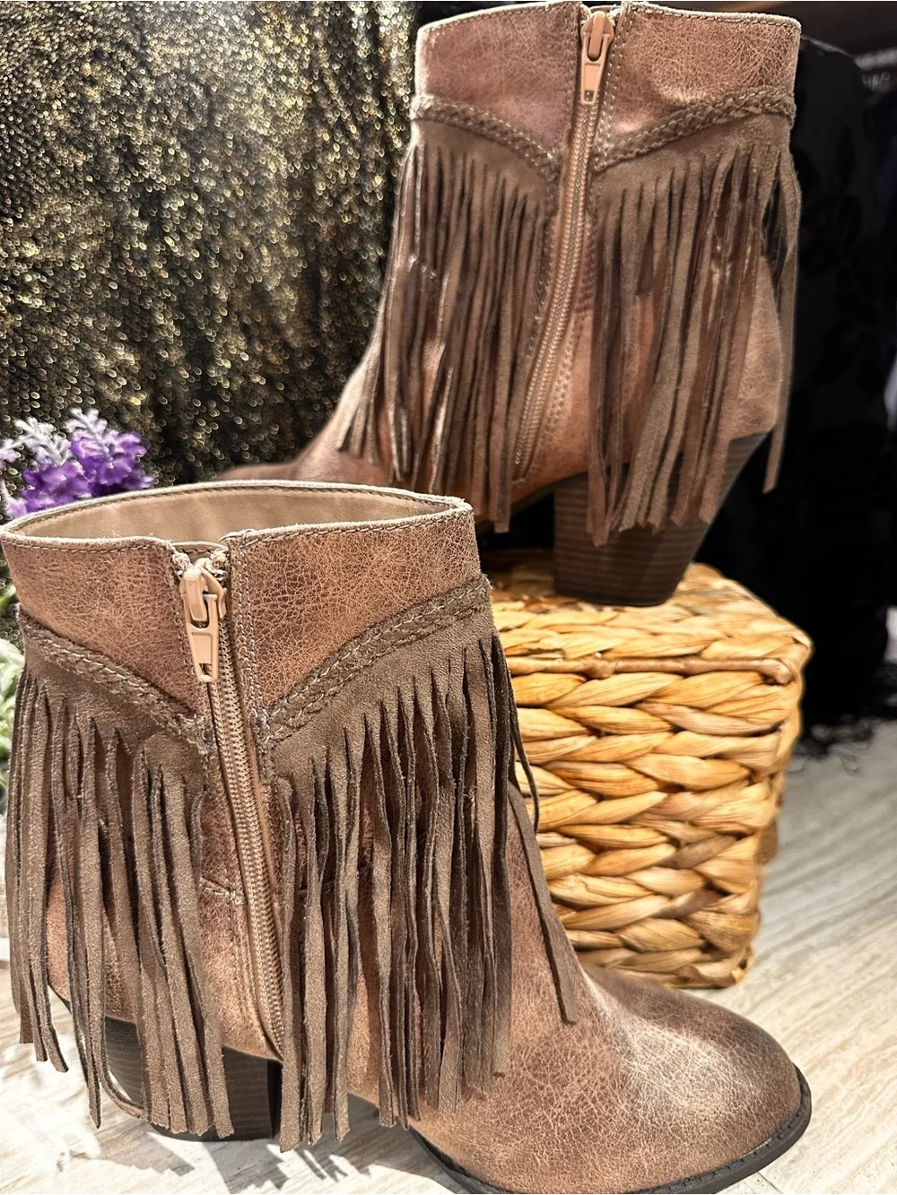 Fringed Brown Women's Ankle Boots - Stylish Western-Inspired Slip-On